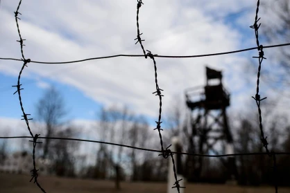 Emlékezni és emlékeztetni – Megemlékezés a kommunizmus áldozatairól az iskolarádióban