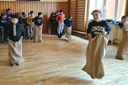 Tavaszi játék, közös élmény – Húsvéti napközis játszóház az alsó tagozaton