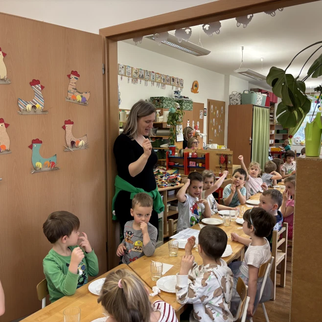 Közös asztal, közös élmény – pászka vacsora az óvodában