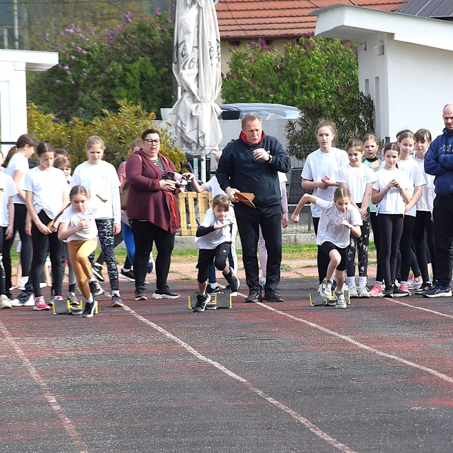 Arany és bronz az Anger-réten – kiemelkedő atlétikai sikerek a Diákolimpián