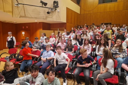 A legkisebb is útnak indul – Babszem Jankó a színpadon