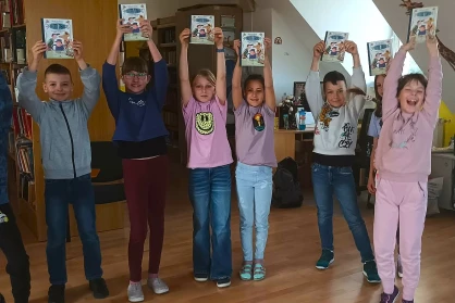 Olvasni, gondolkodni, visszatérni – jutalom a Kaméleon Olvasóklub résztvevőinek