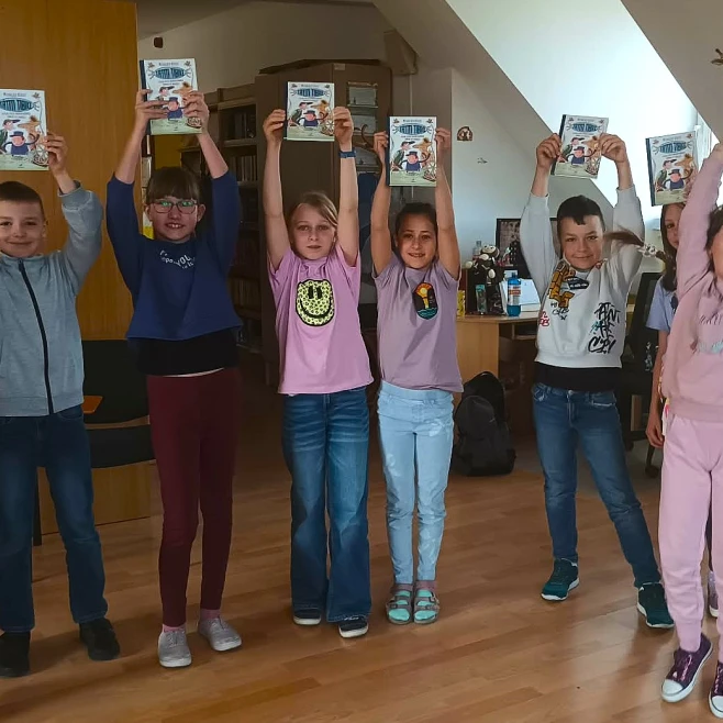 Olvasni, gondolkodni, visszatérni – jutalom a Kaméleon Olvasóklub résztvevőinek