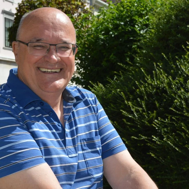 Egy név, amely továbbra is közösséget épít – Rajnai Károly emlékére alapítanak díjat iskolánkban