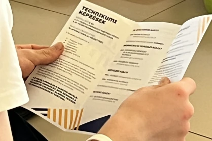 Szakmák, lehetőségek, diákszemmel – bemutatkozott a Handler
