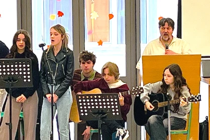 Úton – az élet, mint közös utazás