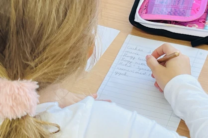 Első alkalommal rendeztük meg iskolánk szépíró versenyét